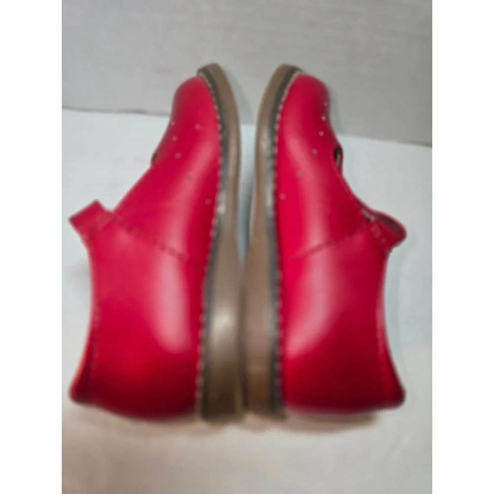 Footmates Sherry Red Leather T-Strap Mary Jane Shoes Kids Size 6 Medium 2522